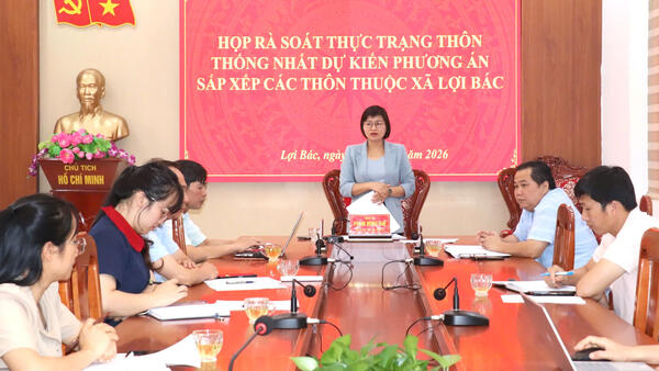 UBND XÃ HỌP RÀ SOÁT, THỐNG NHẤT DỰ KIẾN PHƯƠNG ÁN SẮP XẾP CÁC THÔN TRÊN ĐỊA BÀN XÃ
