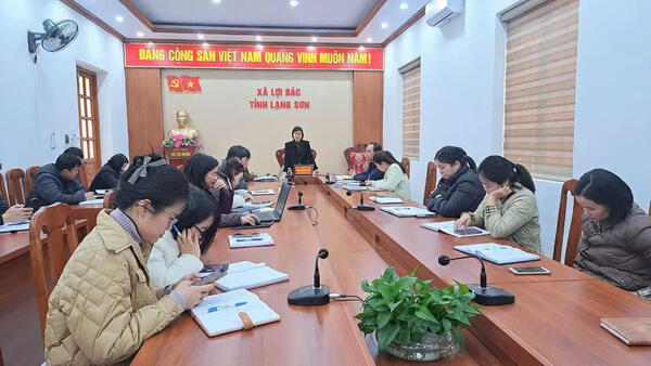 Chi bộ UBND xã tổ chức sinh hoạt Chi bộ tháng 01 năm 2026