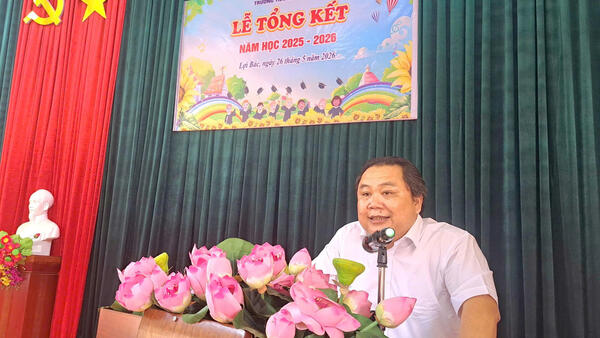 LÃNH ĐẠO UBND XÃ DỰ LỄ TỔNG KẾT NĂM HỌC 2025 - 2026 TẠI TRƯỜNG TIỂU HỌC SÀN VIÊN