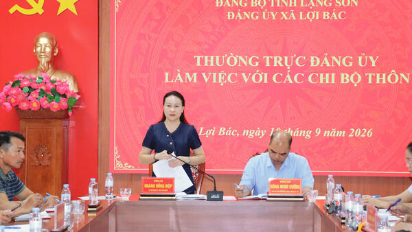 THƯỜNG TRỰC ĐẢNG UỶ XÃ LÀM VIỆC VỚI CÁC CHI BỘ THÔN